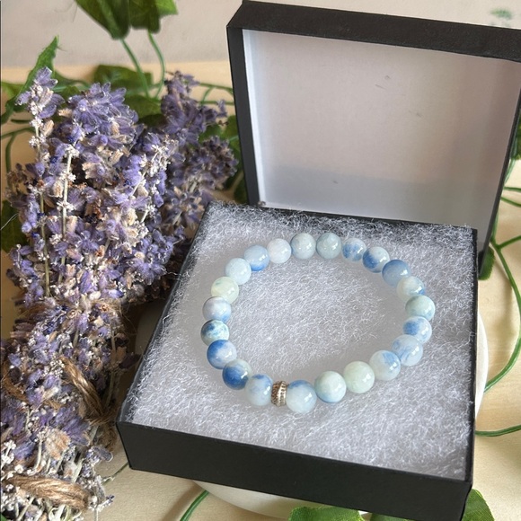 Green and blue Persian Jade gemstone stretch bracelet - Picture 3 of 4